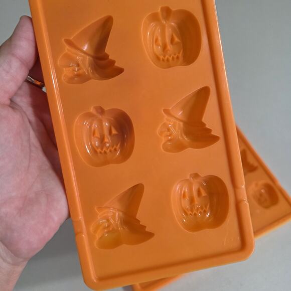 Halloween Ice Cube Tray Pumpkins Bats Lot Of 3 Festive Party Drinks Cute Fun - Picture 4 of 5